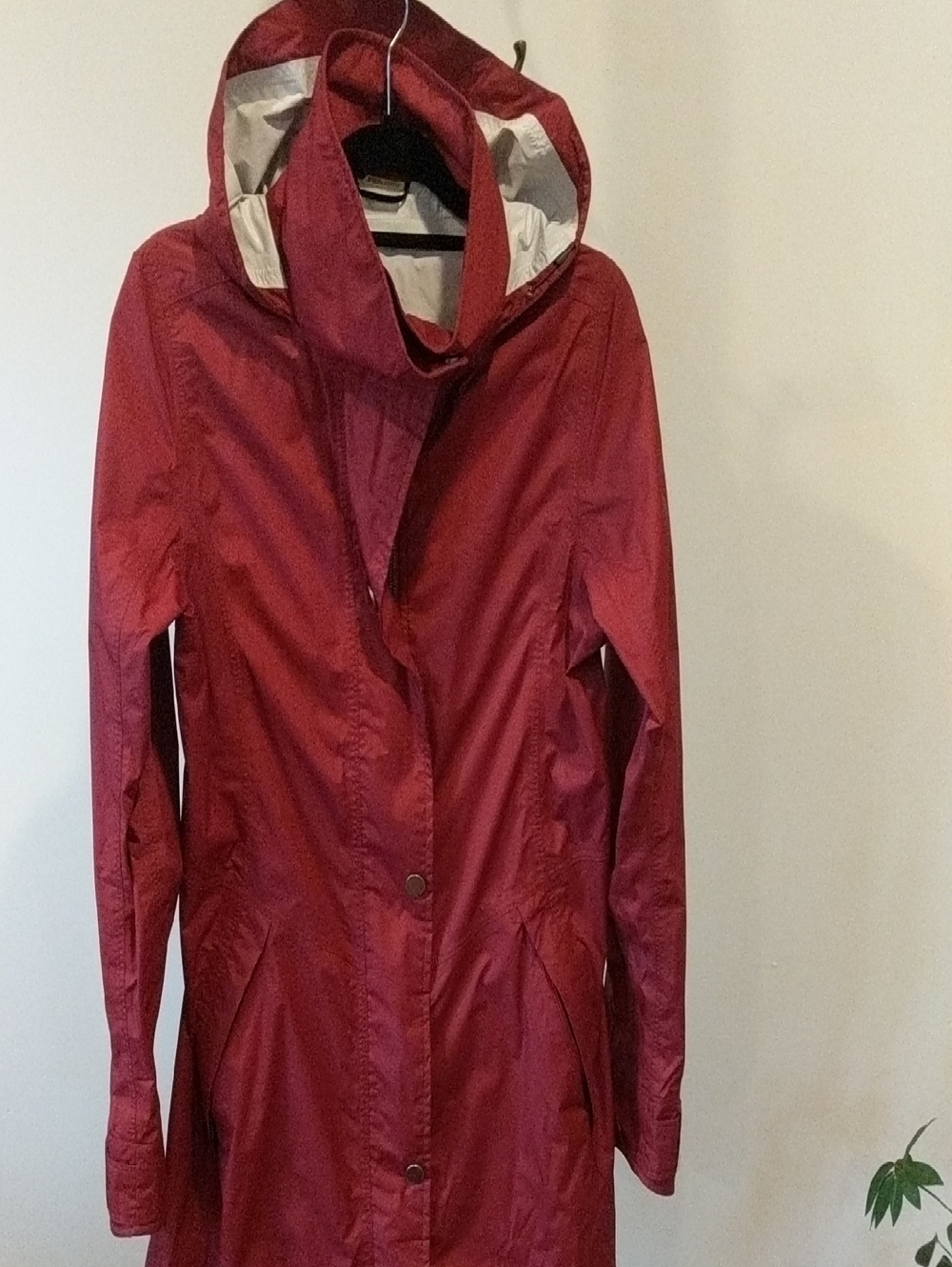 Marmot Waterproof Rain Jacket Trench Claret Women’s M Hooded Mid-Length Coat